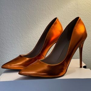 Aldo Stessy Pump Orange - Size 9